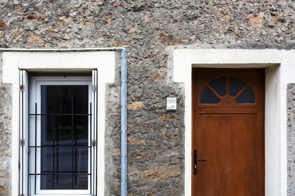 Studio Cosy Neuf - Fibre - Parking Gratuit - Proche Ecoles Et Entreprises Orsay Exterior foto